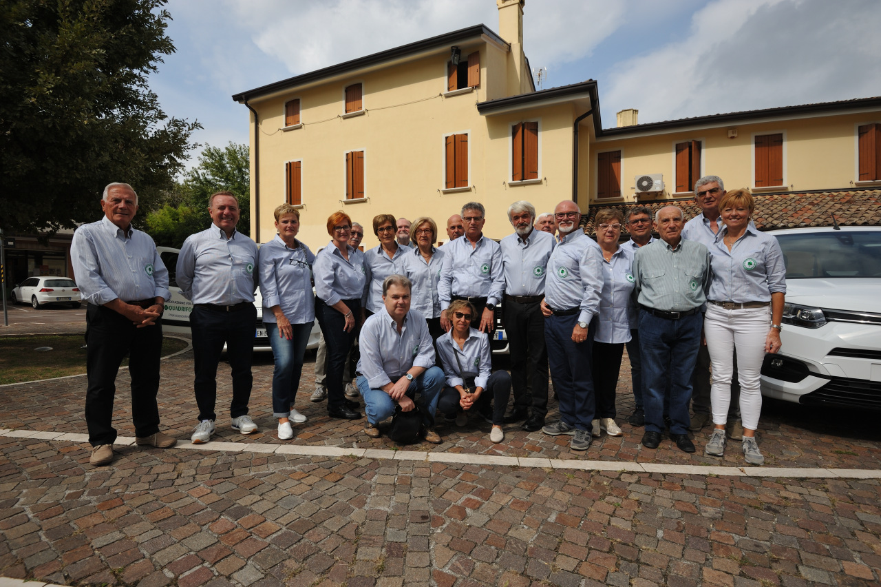 Benedizione automezzo Associazione Quadrifoglio Pravisdomini